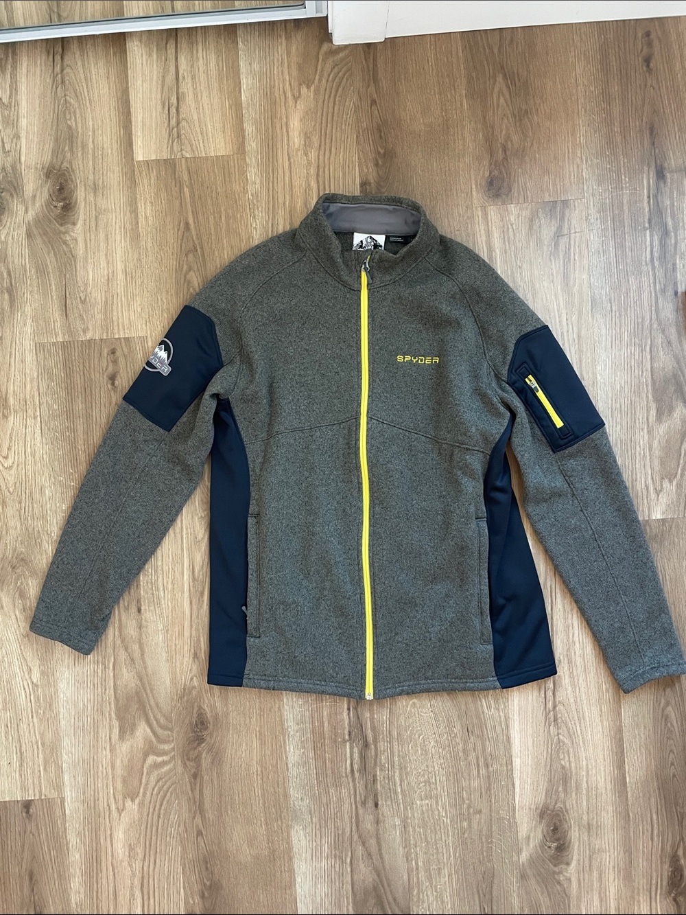Spyder Men's Gray Jacket with Navy Panels and Yellow Zip